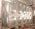 供應(yīng)不銹鋼保溫水箱、方型保溫水箱
